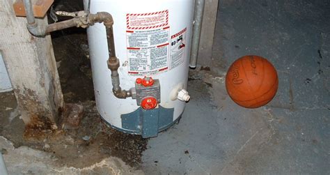 Step 3: Turn off the water supply. Your water heater gets its water from the cold water supply. It should have a shut-off valve at the cold inlet. Turn the lever to the off position., If your tank has a wheel on it, turn it clockwise until the water shuts off. At this point, you do not need to drain the tank. 